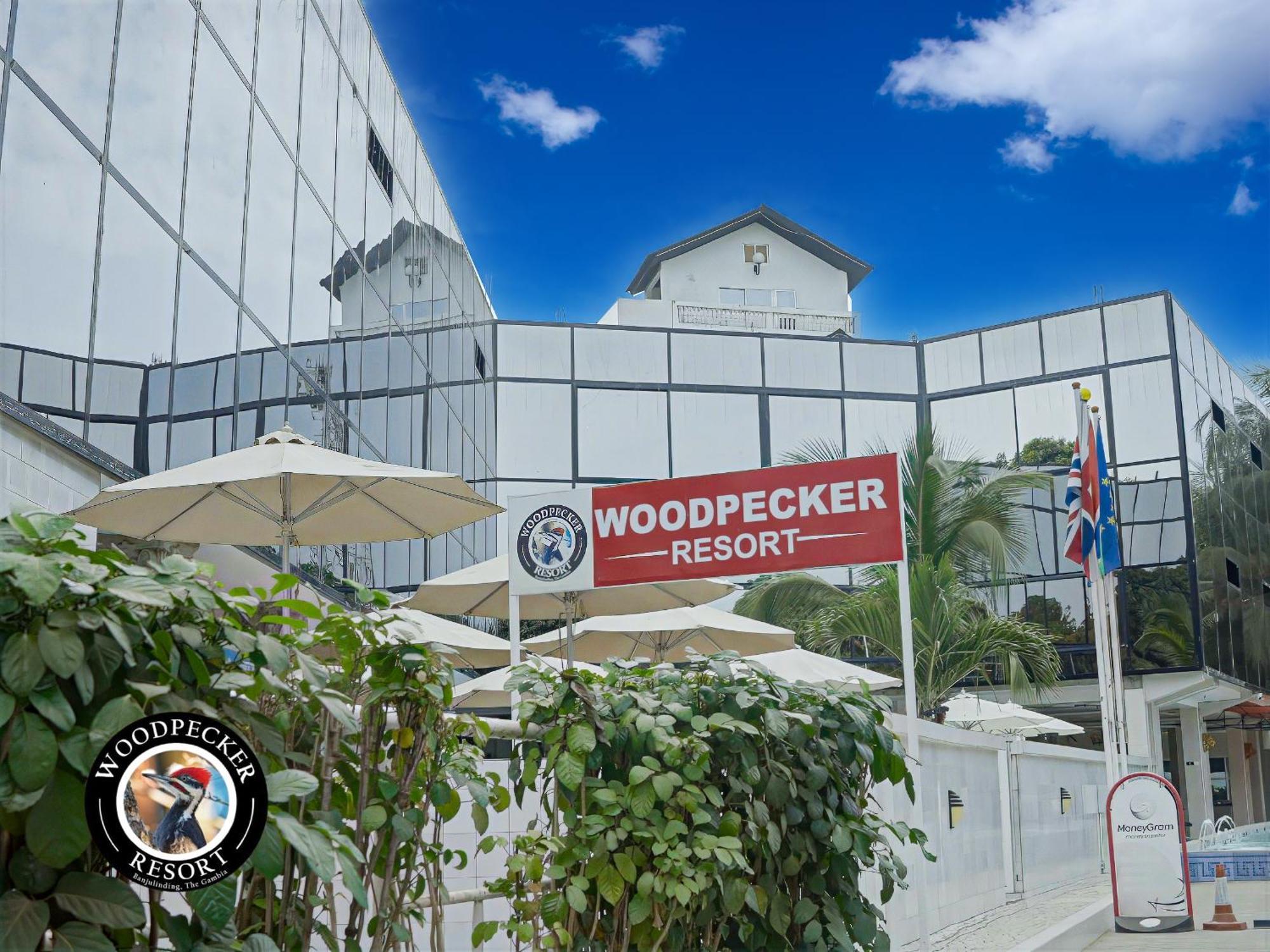Woodpecker Resort Hotel バンジュール エクステリア 写真