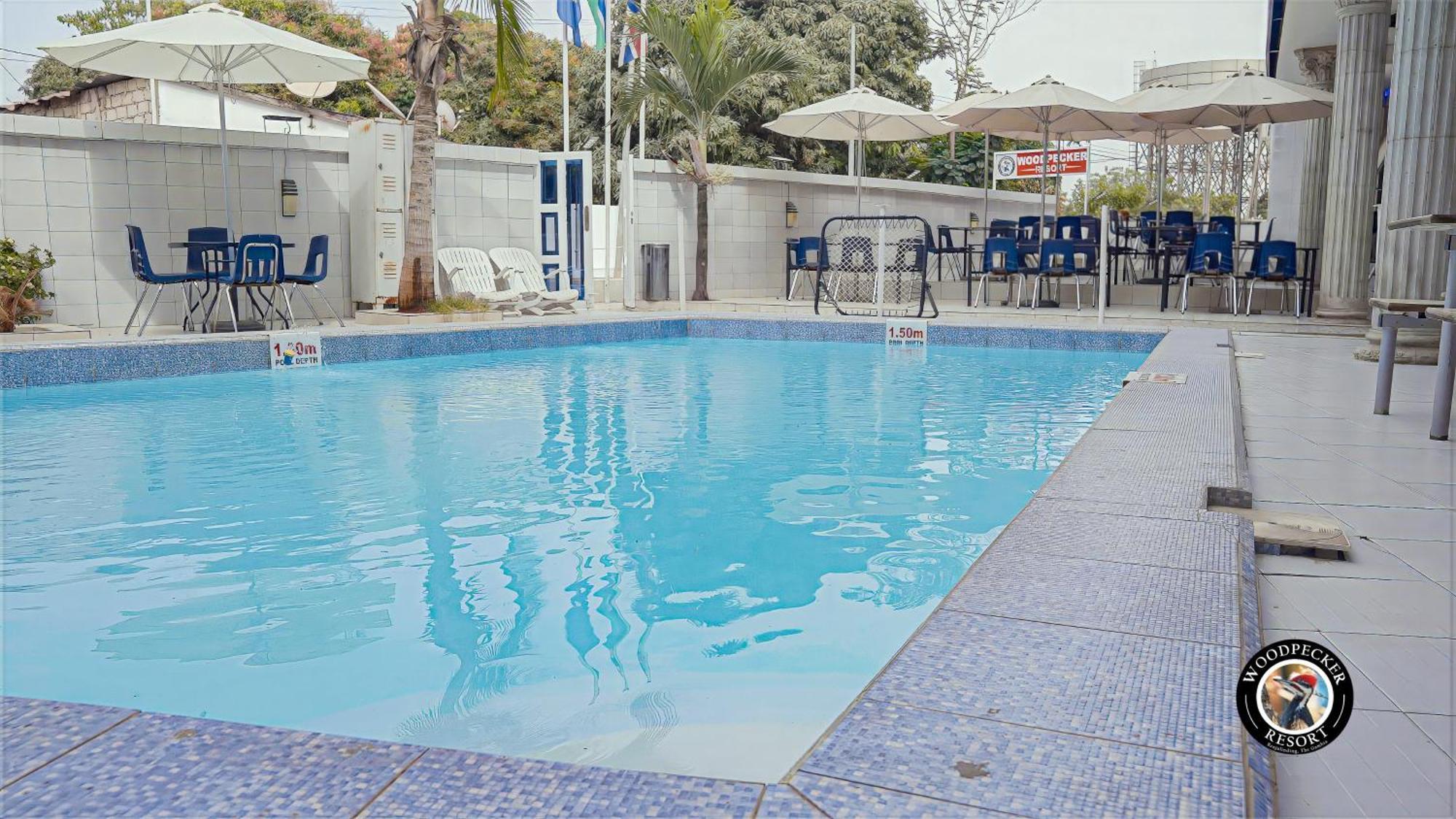 Woodpecker Resort Hotel バンジュール エクステリア 写真